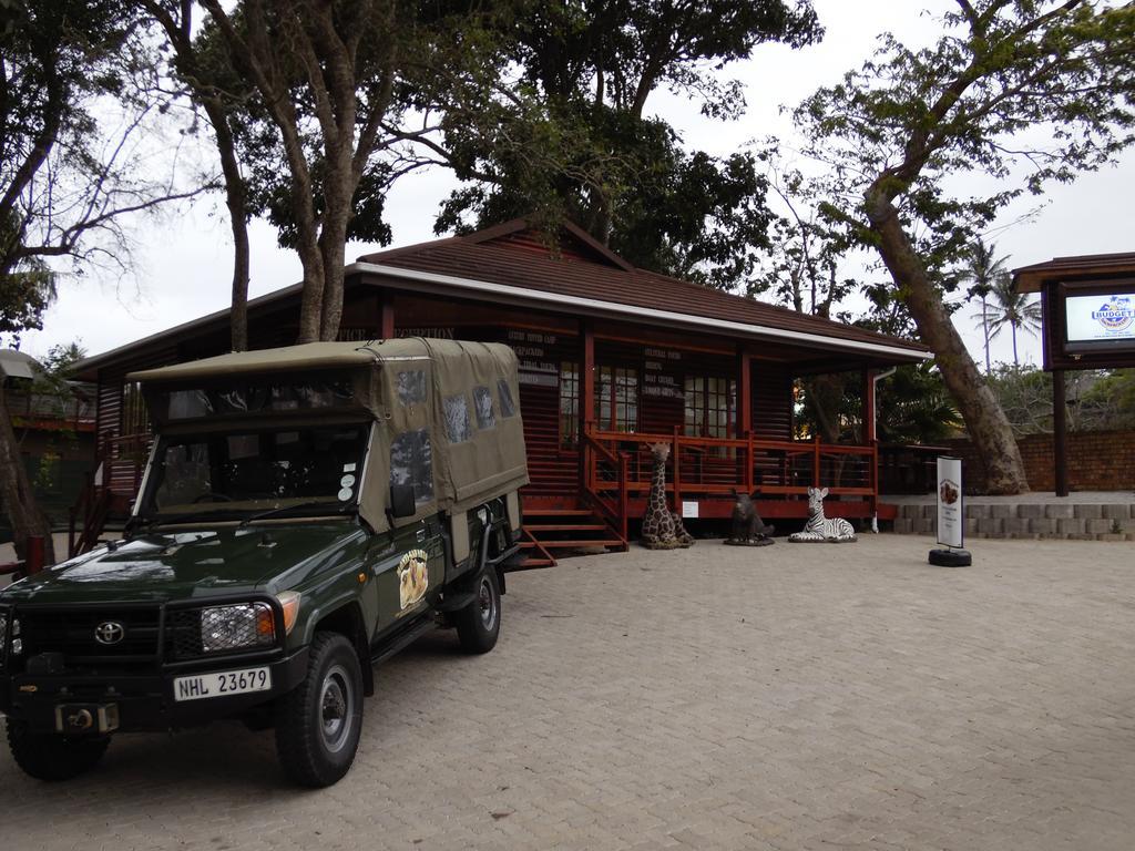 Tree Top Village Urban Glamping Hostel *